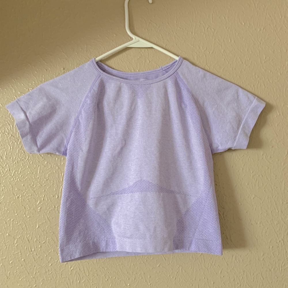 Light purple workout shirt